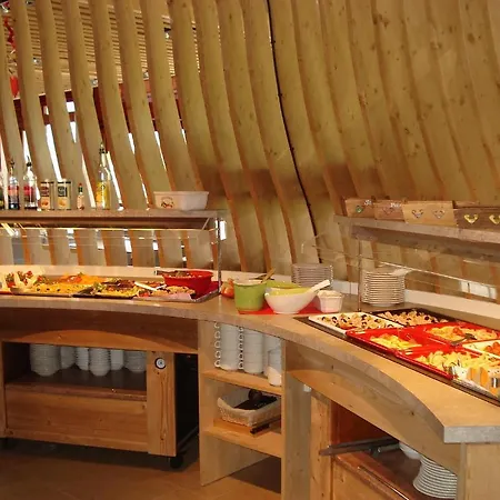 Vakantiepark Aec - Forgeassoud 3*